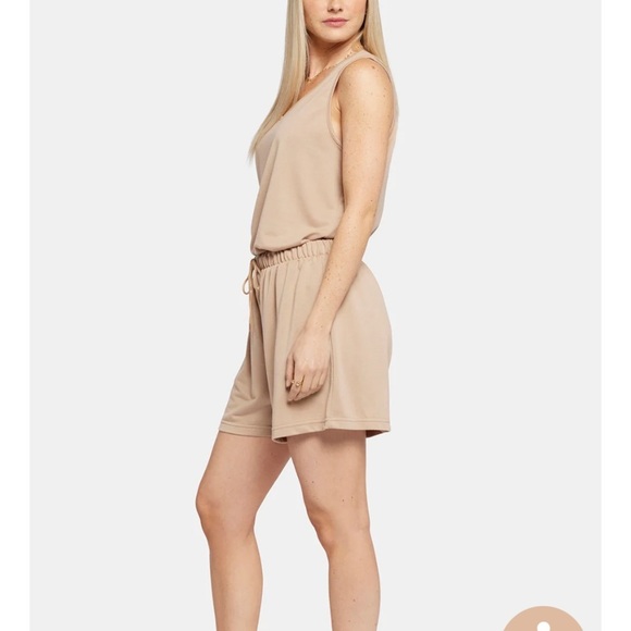 2/$50✨ NYDJ Tank And Shorts Lounge Set​​ - Picture 3 of 4